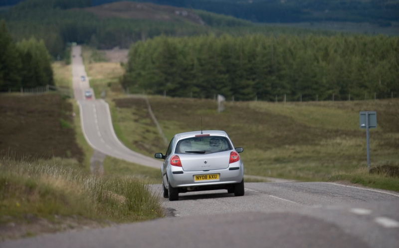 drive-safely-enjoy-single-track-roads-visit-inverness-loch-ness